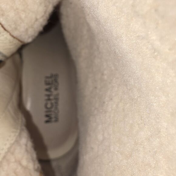 Michael Kors Rory Womens Black Suede Faux Sherpa Wedge Classic Booties Size 6 M - Picture 8 of 10